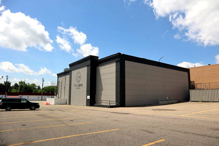 Union Lake Twin Cinemas - June 16 2022 Photo (newer photo)